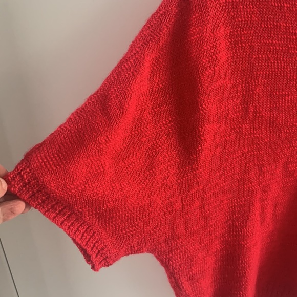 GAP bright red short sleeved sweater - Picture 4 of 5
